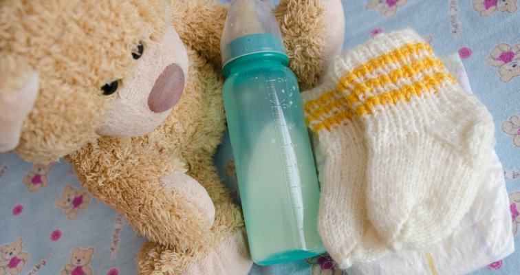 Adapted milk preparation and bottle feeding